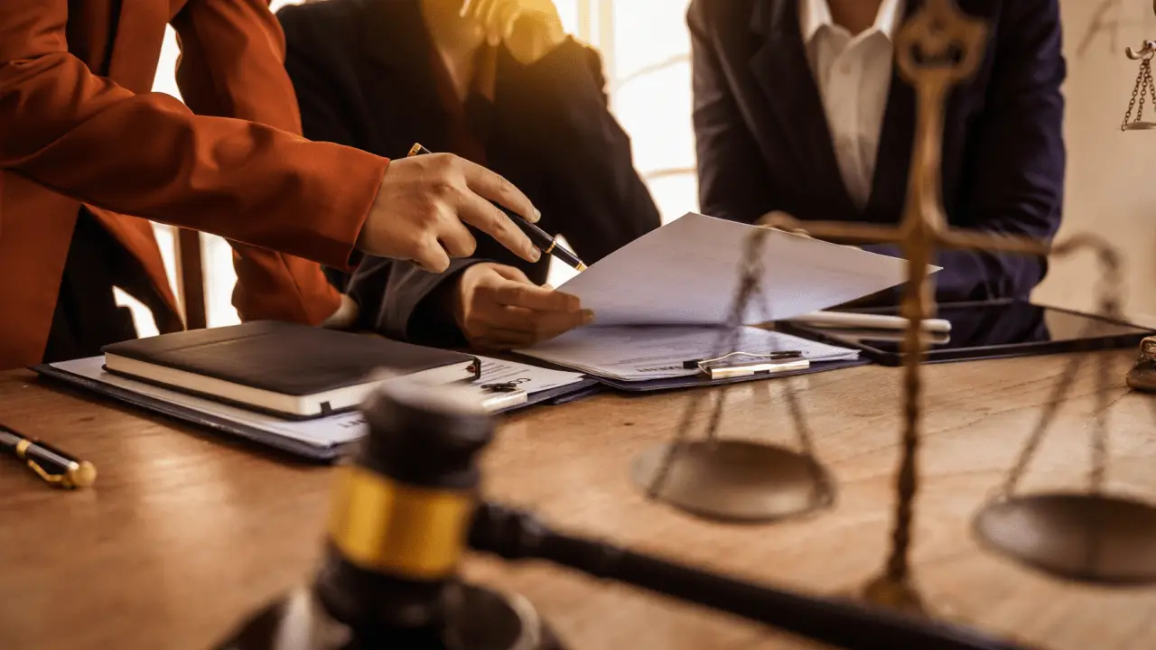 Legal settlement advices to know how much your case is worth.