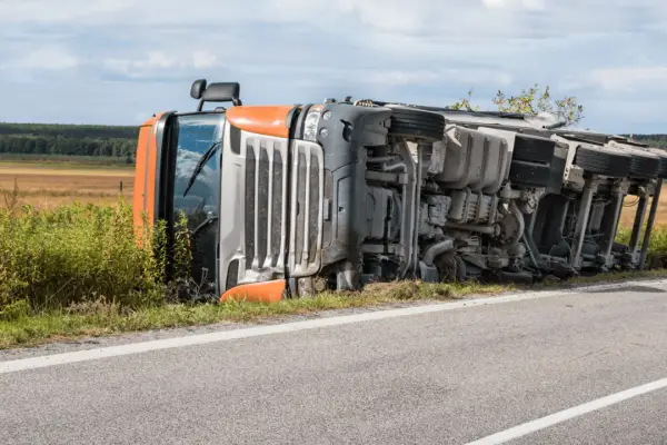How truck accident claims work after commercial vehicle rollover collision