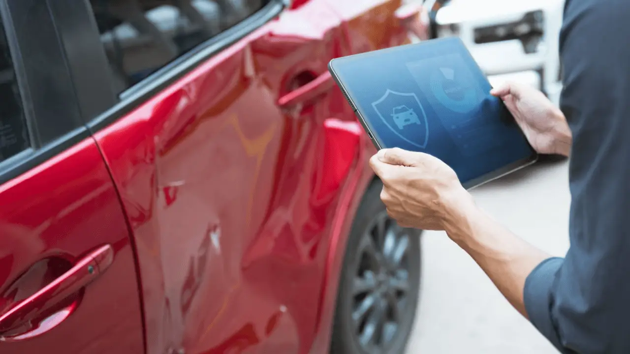 Report accident to insurance using a digital tablet at crash scene
